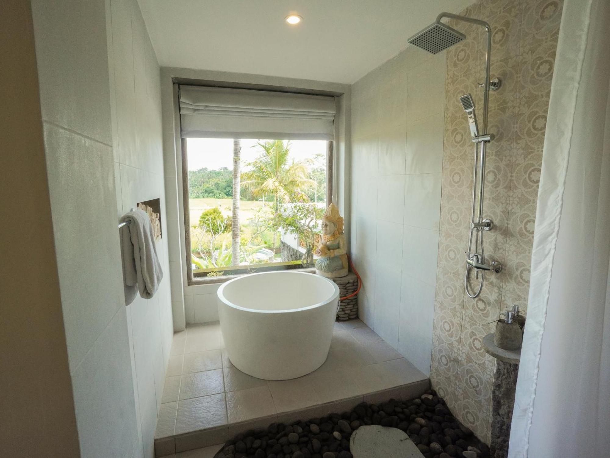 The Nenggala Suite เตกากาลัง ภายนอก รูปภาพ