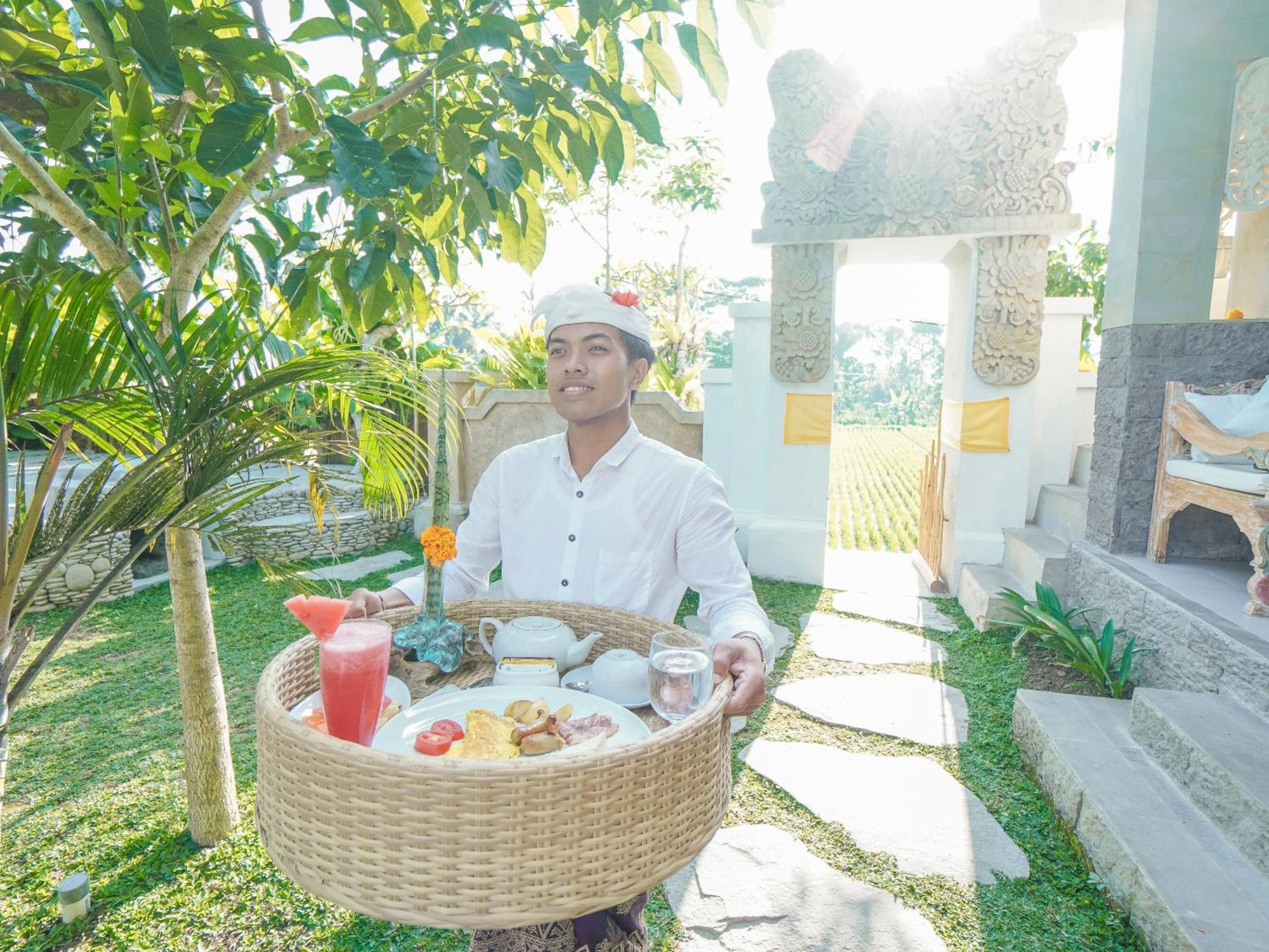 The Nenggala Suite เตกากาลัง ภายนอก รูปภาพ