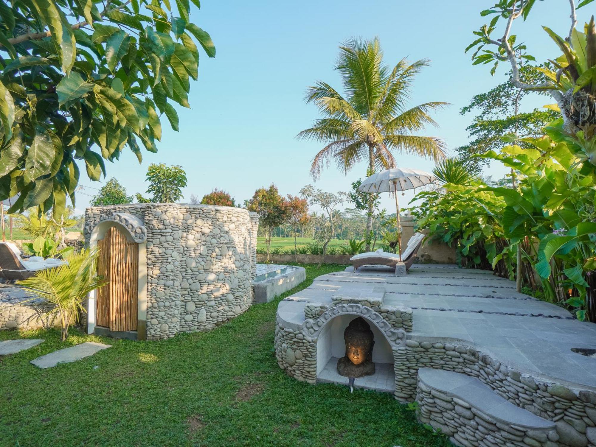 The Nenggala Suite เตกากาลัง ภายนอก รูปภาพ