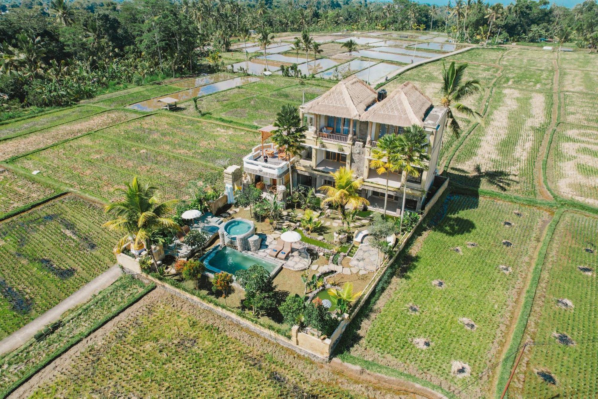 The Nenggala Suite เตกากาลัง ภายนอก รูปภาพ